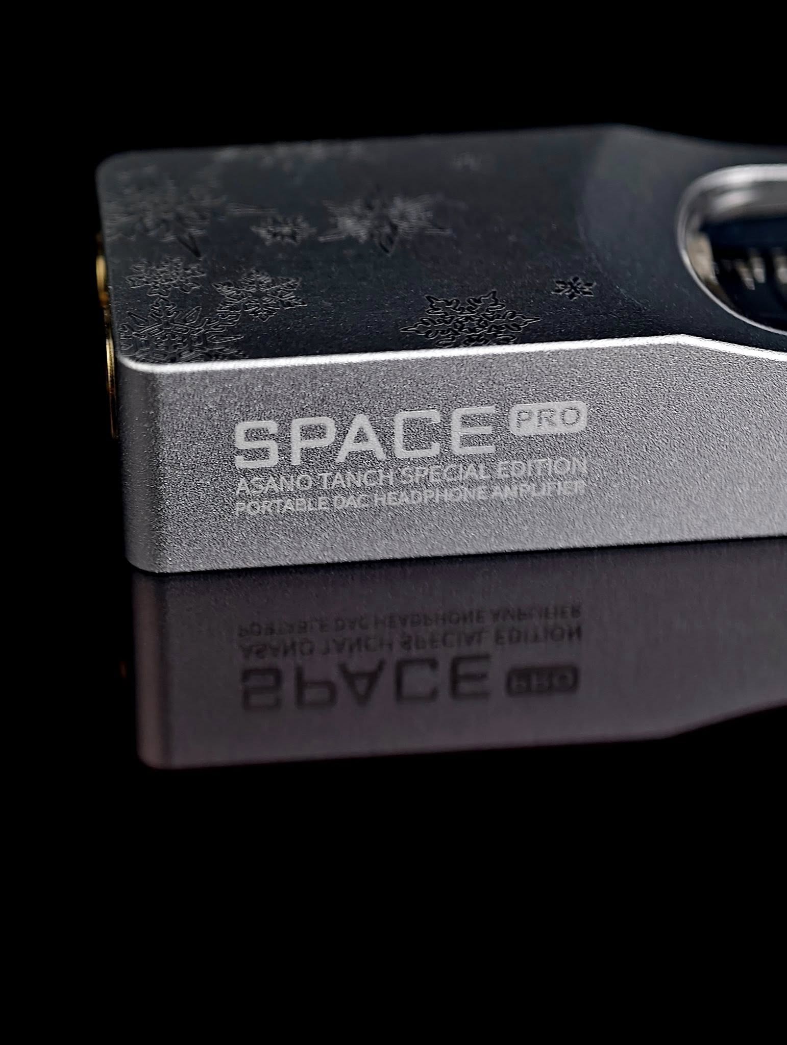 Tanchjim Space Pro Asano Tanch